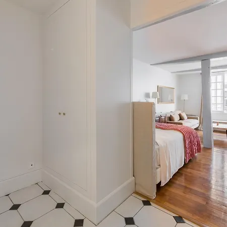 Private - Ile Saint Louis Апартаменты Париж